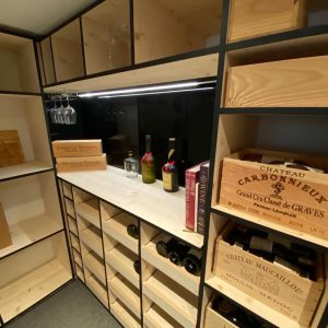 création de cellier, cave-a-vins en bois sur-mesure à Genève